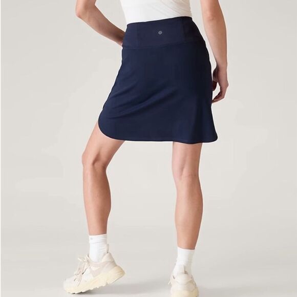 Athleta Fairway High Rise Golf 18" Skort Built in Shorts Navy Blue- Size XS - Picture 3 of 14